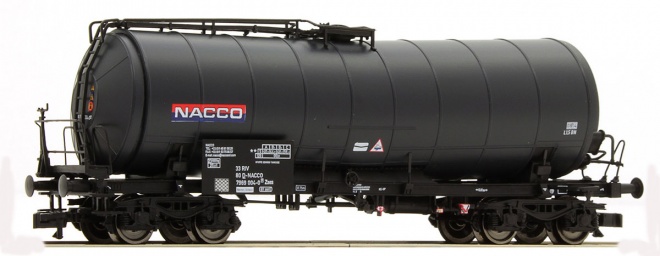 4 axle Tank car "NACCO"<br /><a href='images/pictures/Roco/37622.jpg' target='_blank'>Full size image</a>